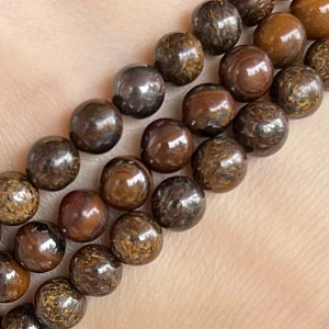 Tygří železo, 6-6,5 mm, šňůra 38 cm (cca 60 korálků)
