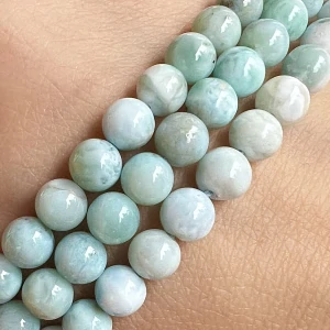 Larimar, 6 mm, půlšňůra 19 cm (cca 31 korálků)